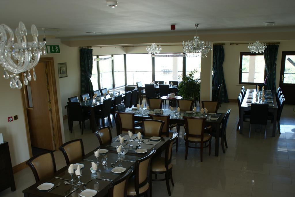 The Silver Eel * Strokestown
